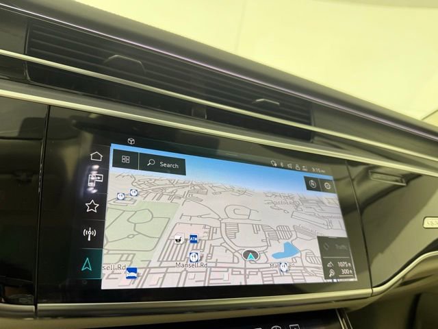 Used 2021 Audi A8 L 4.0T w/ Luxury Package image 19