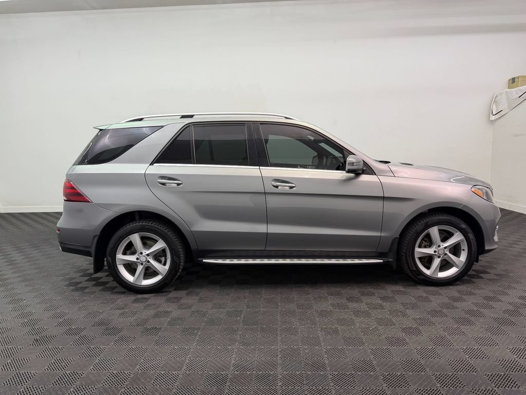 Used 2016 Mercedes-Benz GLE 300d 4MATIC image 8