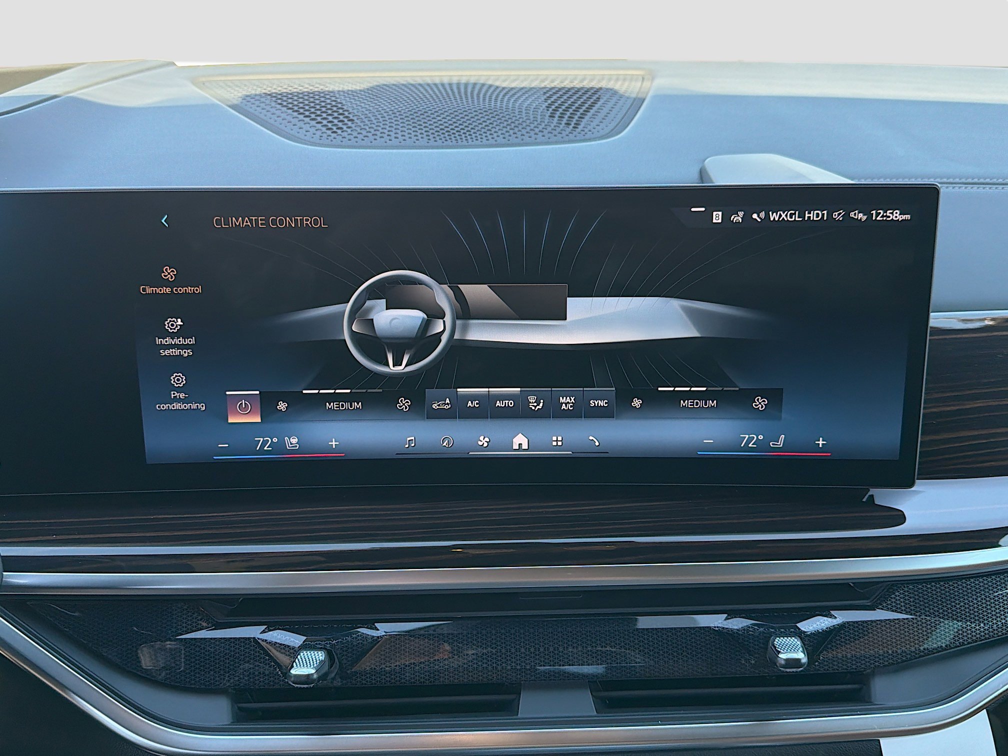 New 2026 BMW X5 xDrive50e w/ M Sport Package image 35