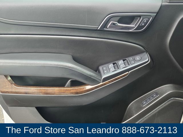Used 2019 Chevrolet Suburban LT image 24