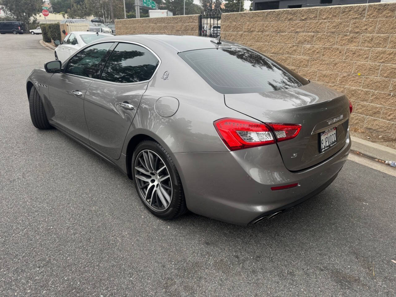 Used 2019 Maserati Ghibli S RWD image 5