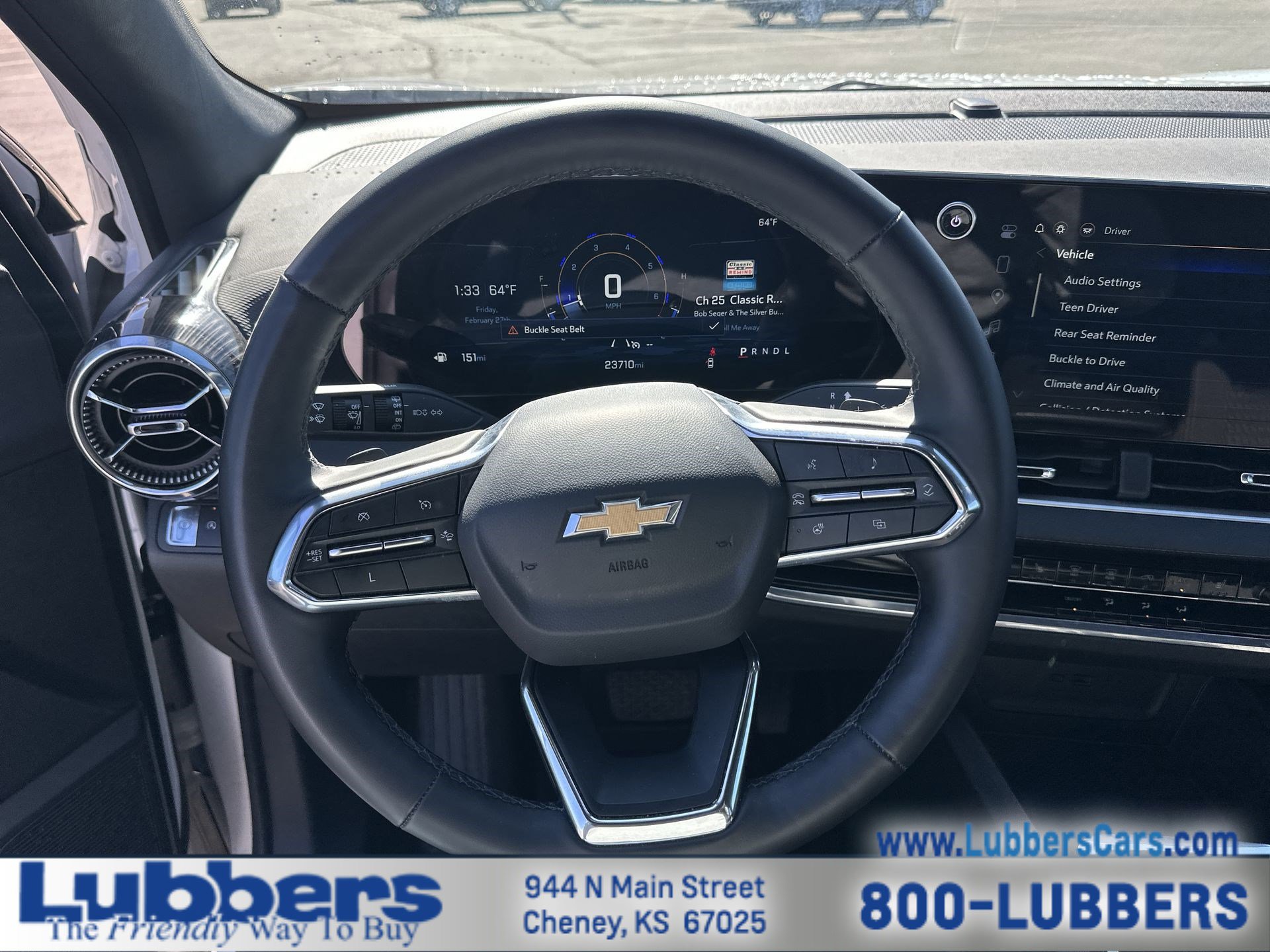 Used 2025 Chevrolet Equinox LT FWD image 13