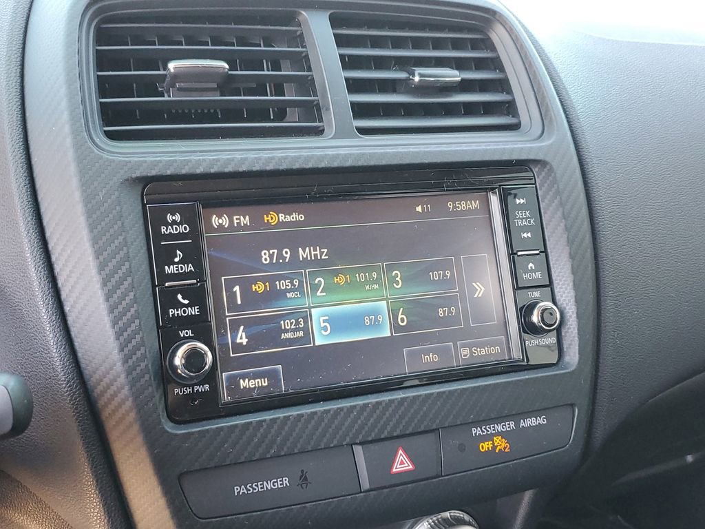 Used 2025 Mitsubishi Outlander Sport ES image 23