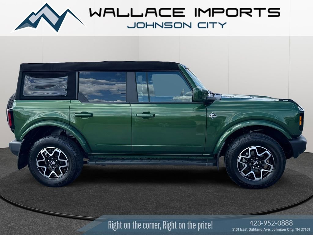 Used 2024 Ford Bronco Outer Banks AWD/4WD image 6