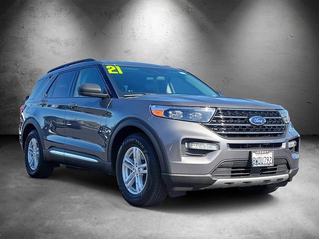 Used 2021 Ford Explorer XLT w/ Equipment Group 202A RWD video 2