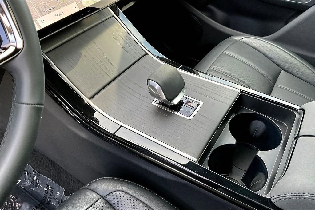 Certified 2025 Land Rover Range Rover Evoque S image 16