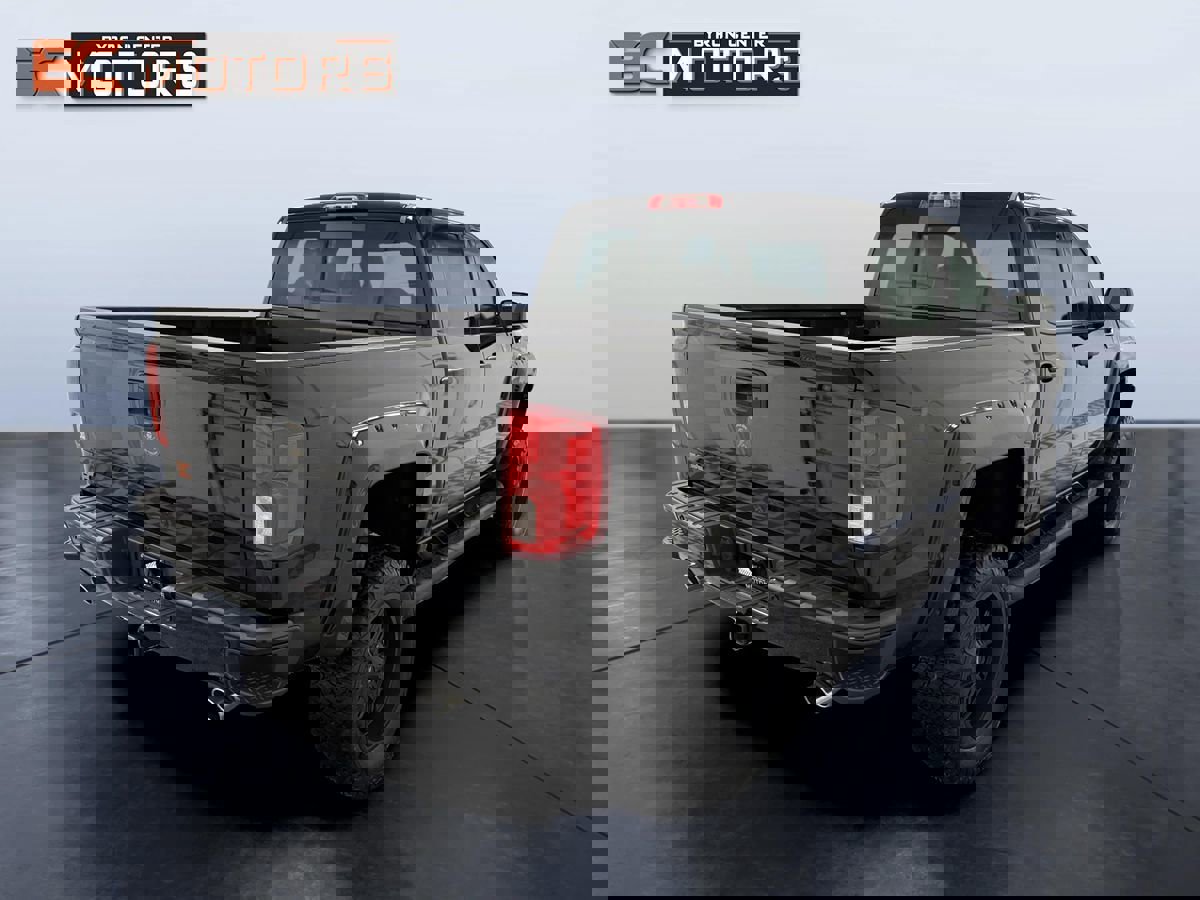 Used 2017 Chevrolet Silverado 1500 LTZ Z71 w/ LTZ Plus Package image 6