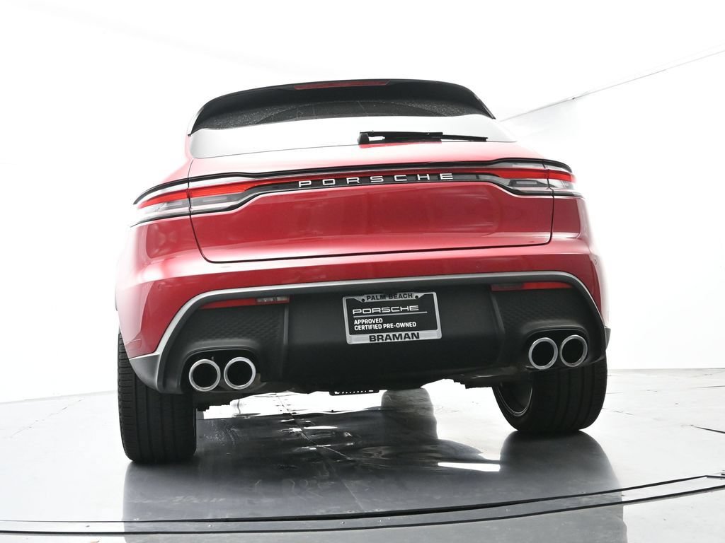 Certified 2025 Porsche Macan AWD/4WD image 50