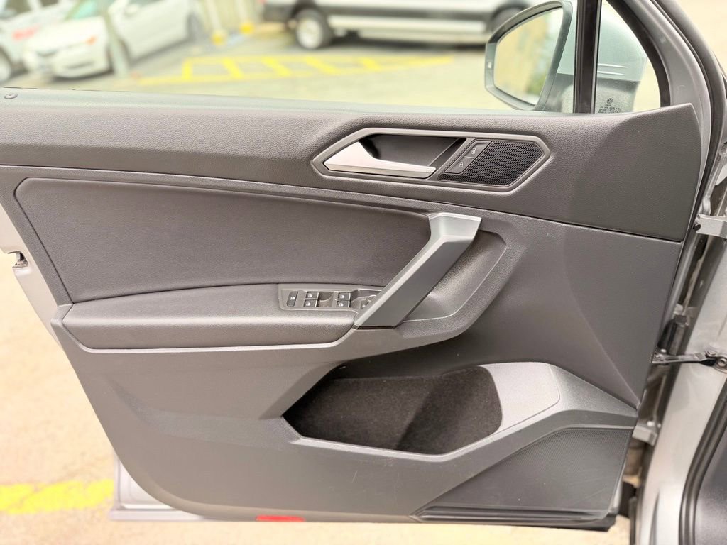 Used 2019 Volkswagen Tiguan SE AWD/4WD image 20
