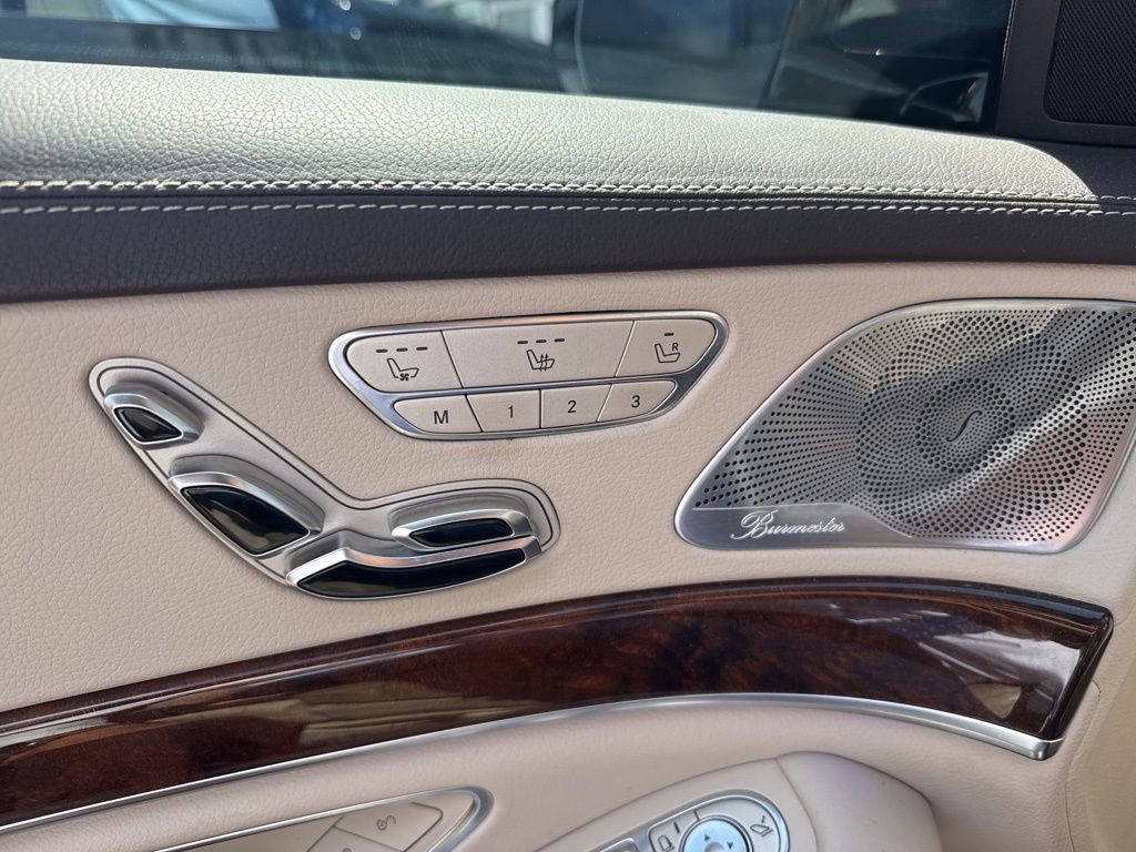 Used 2019 Mercedes-Benz S 560 Sedan image 7