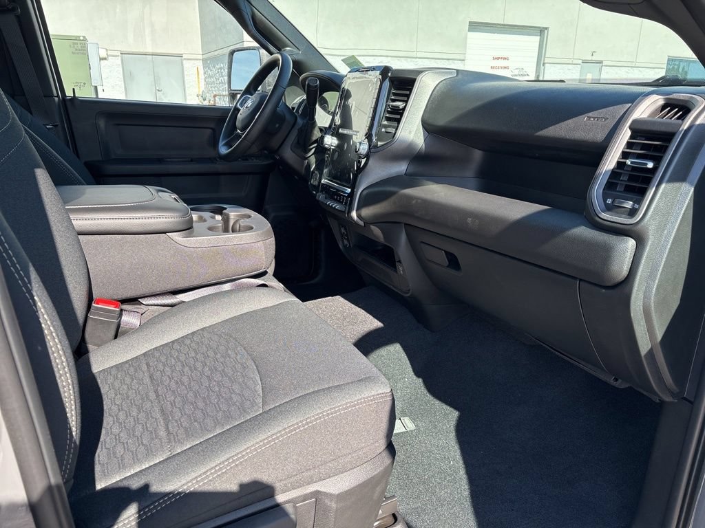 New 2026 RAM 3500 Tradesman AWD/4WD image 16