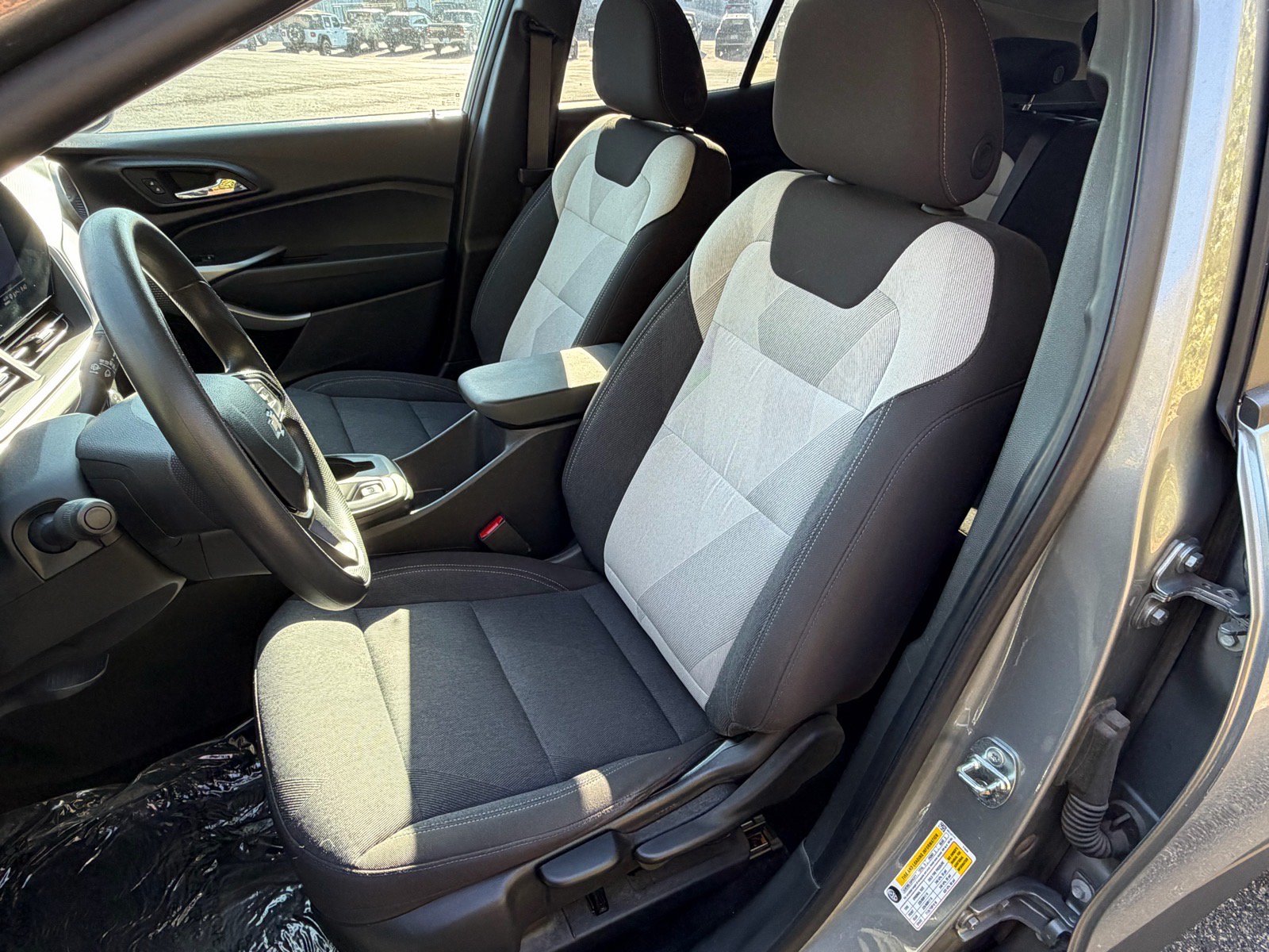 Used 2024 Chevrolet Trax LS w/ Driver Confidence Package FWD image 22