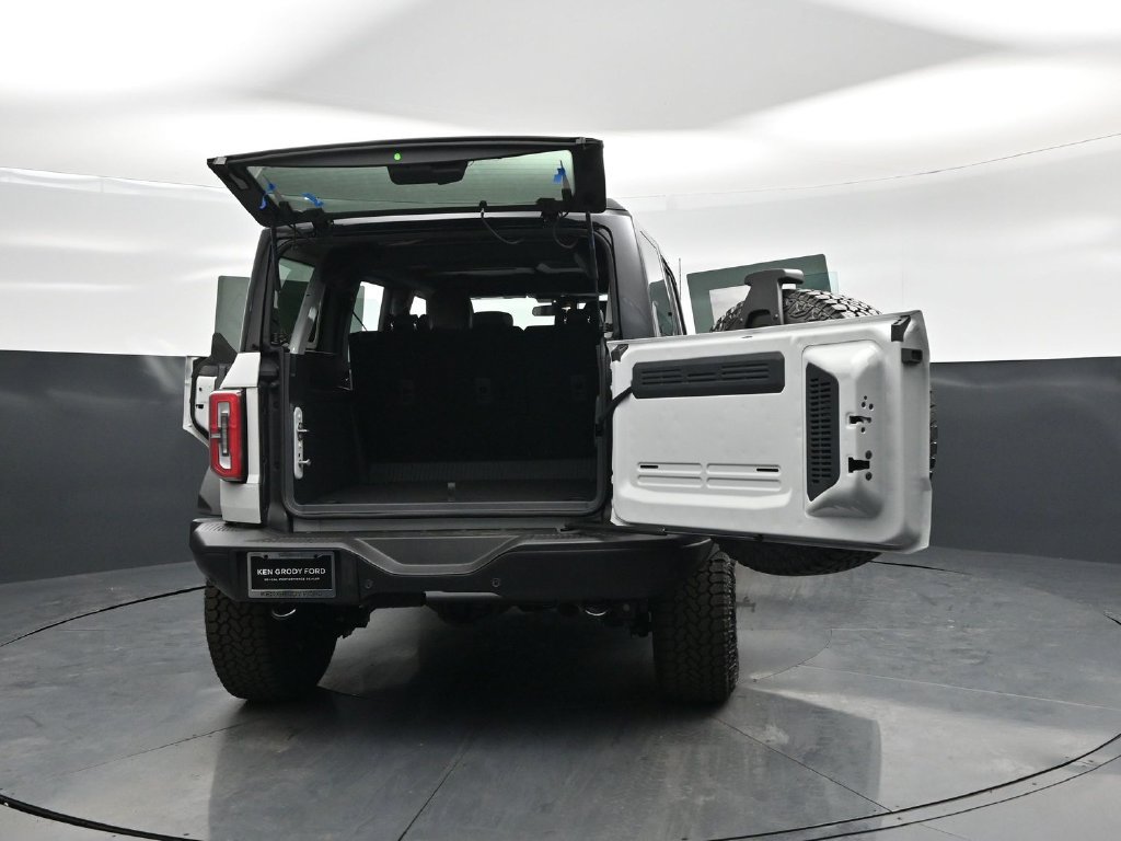 New 2026 Ford Bronco Badlands AWD/4WD image 30