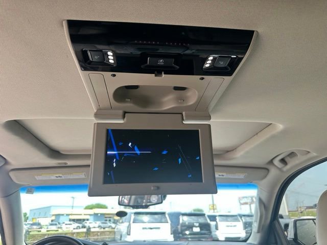 Used 2016 Cadillac Escalade Premium AWD/4WD image 14