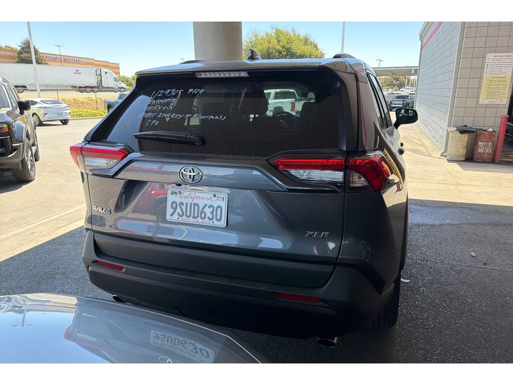 Used 2025 Toyota RAV4 XLE FWD image 6