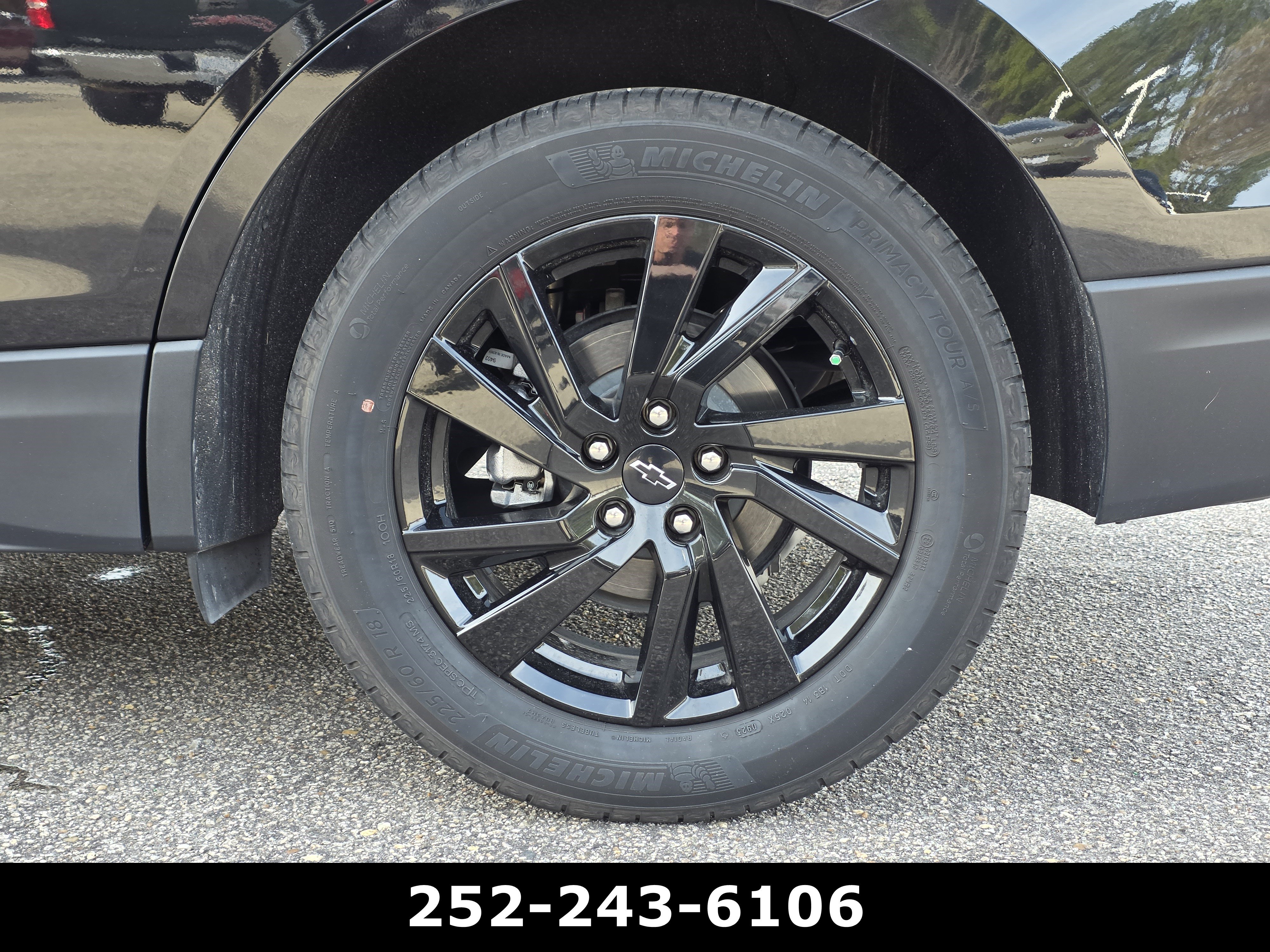 Used 2024 Chevrolet Equinox LS w/ Midnight Edition image 40