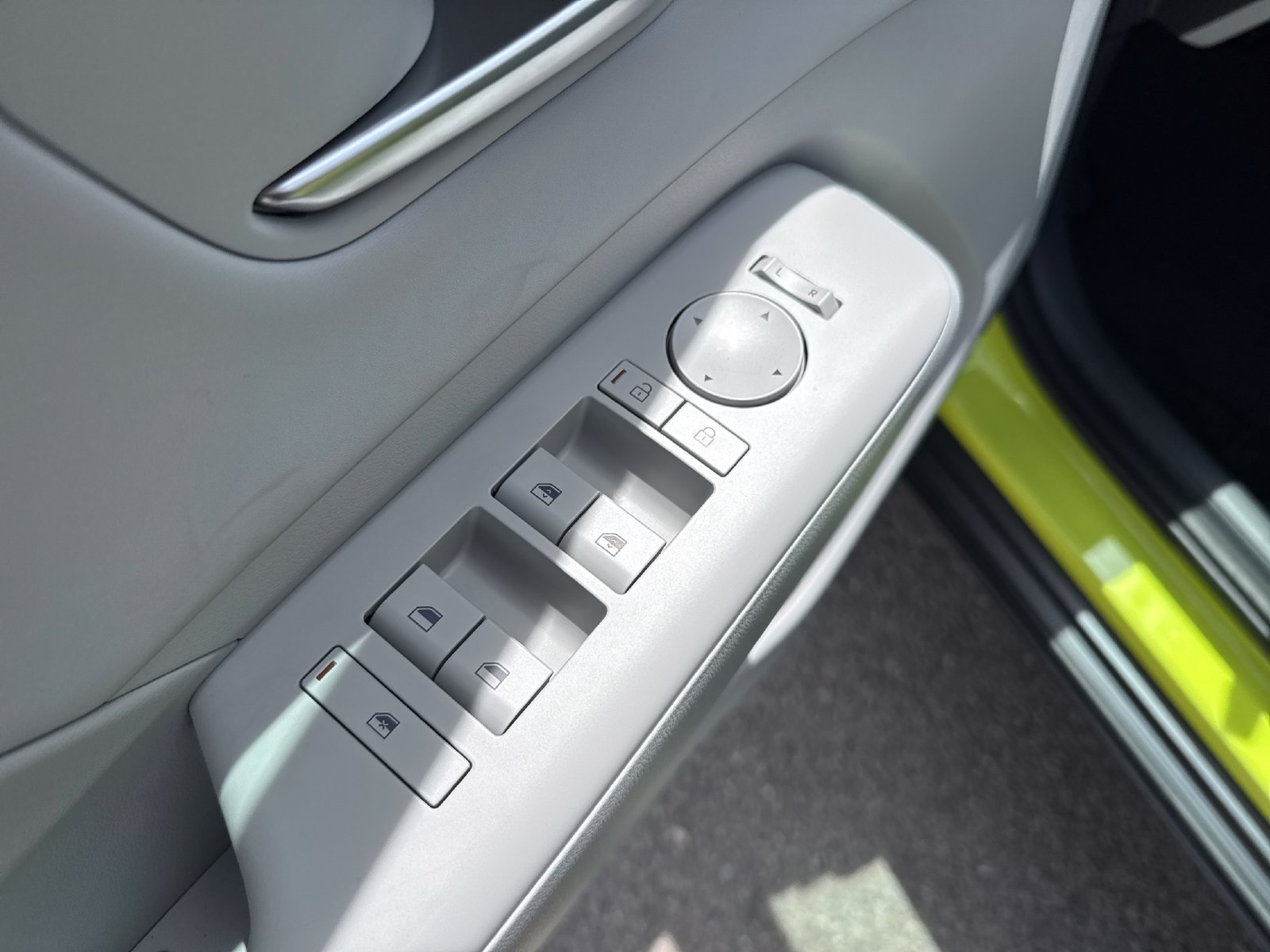 New 2026 Hyundai Kona Limited AWD/4WD image 12