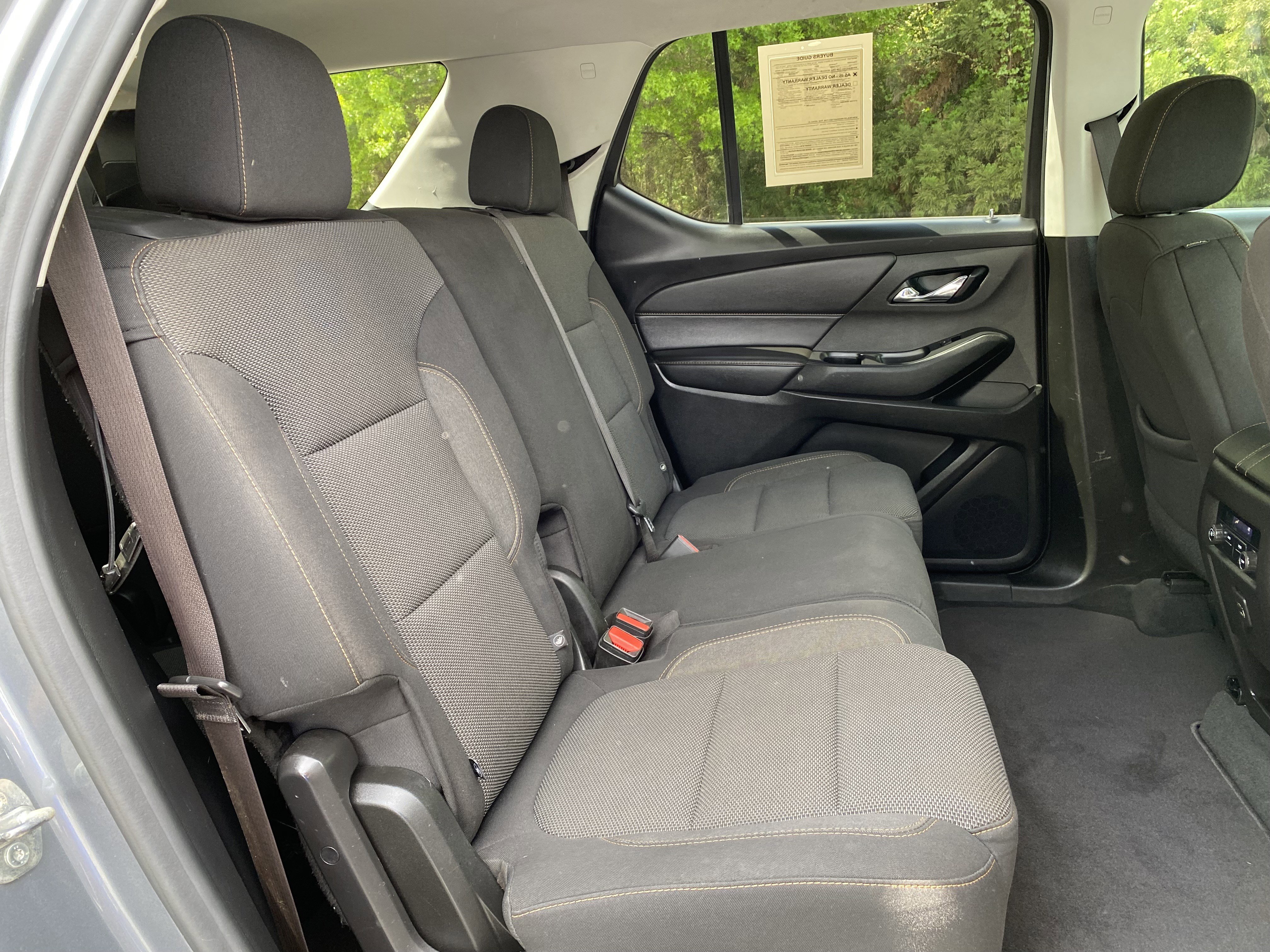 Used 2021 Chevrolet Traverse LS FWD image 33