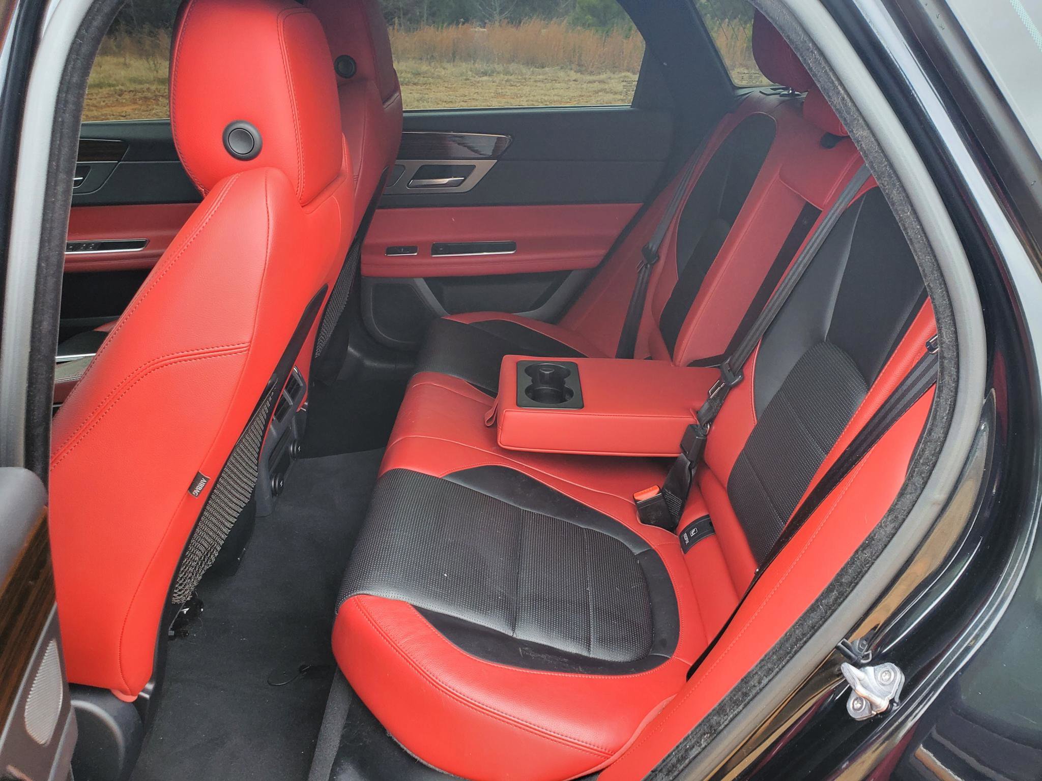 Used 2018 Jaguar XF First Edition image 43