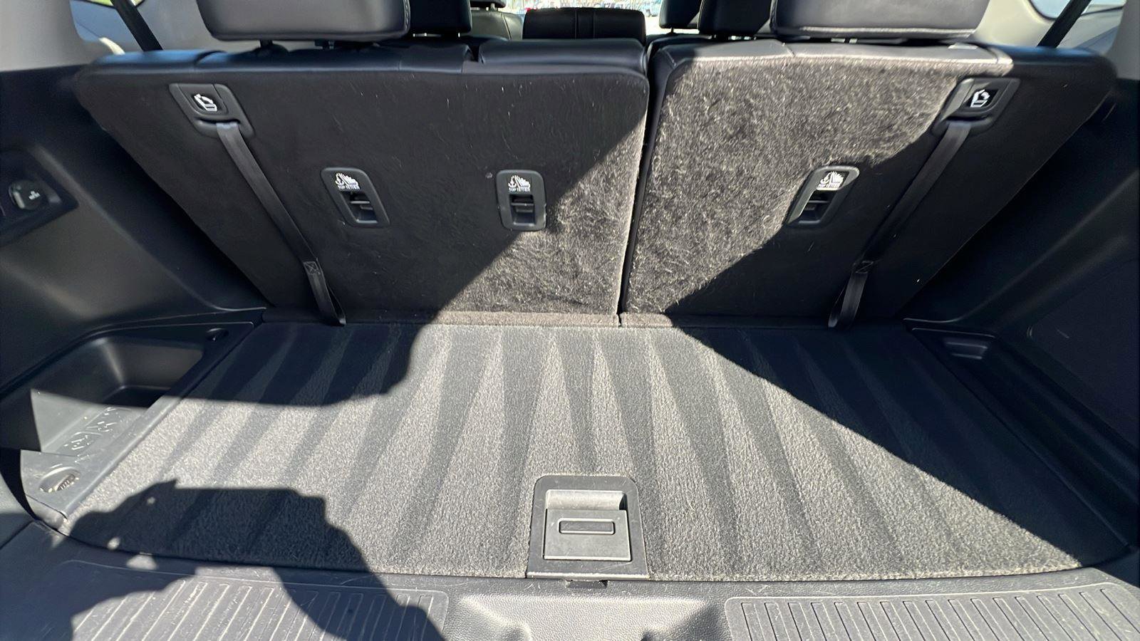 Used 2023 Honda Pilot Touring image 17