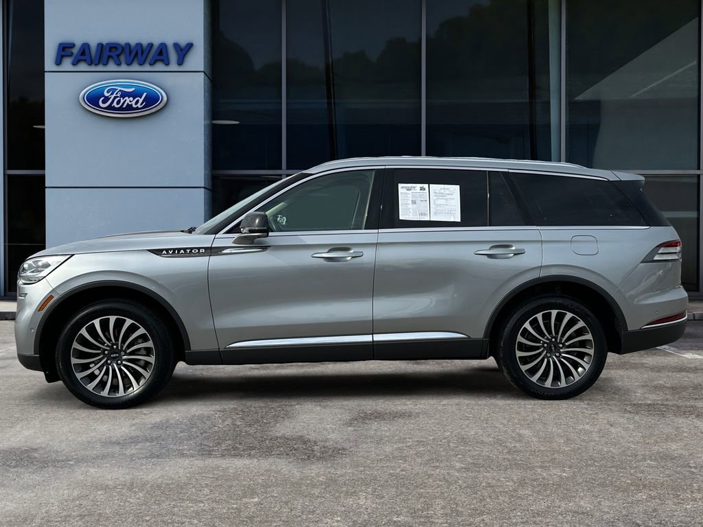 Used 2023 Lincoln Aviator Reserve w/ Equipment Group 201A image 7