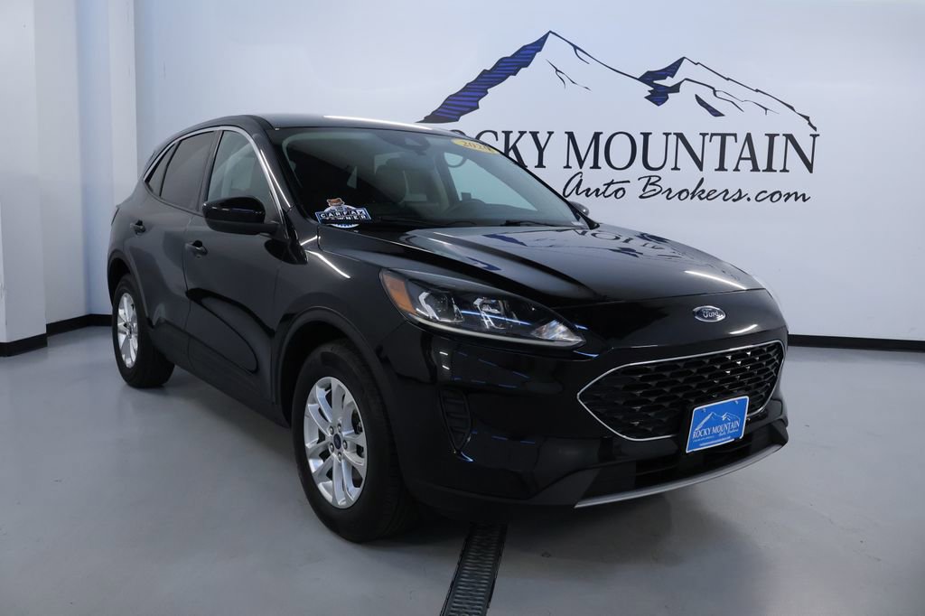 Used 2020 Ford Escape SE