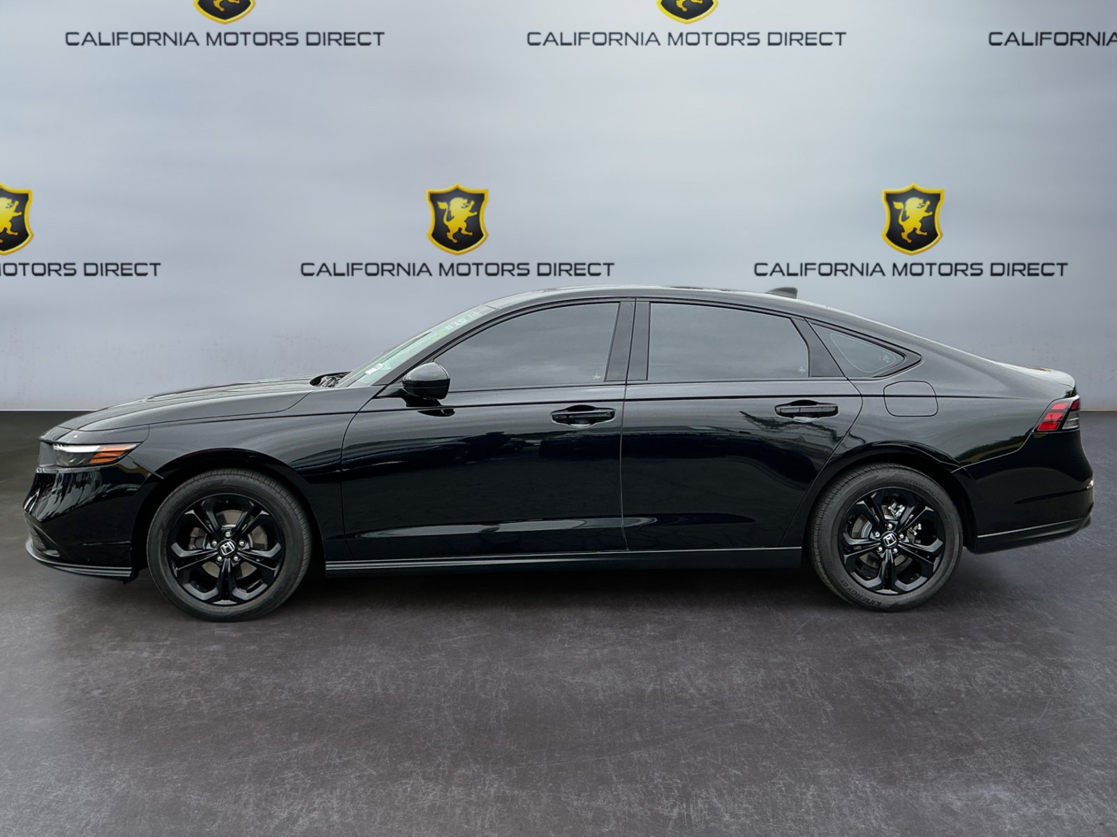 Used 2025 Honda Accord SE image 8