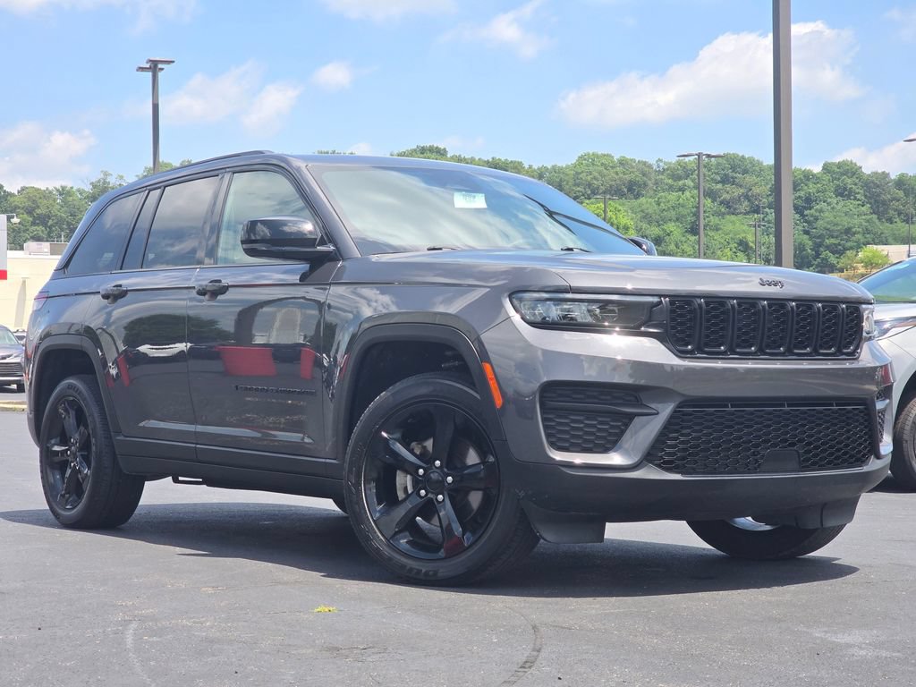Used 2024 Jeep Grand Cherokee Altitude AWD/4WD video 2