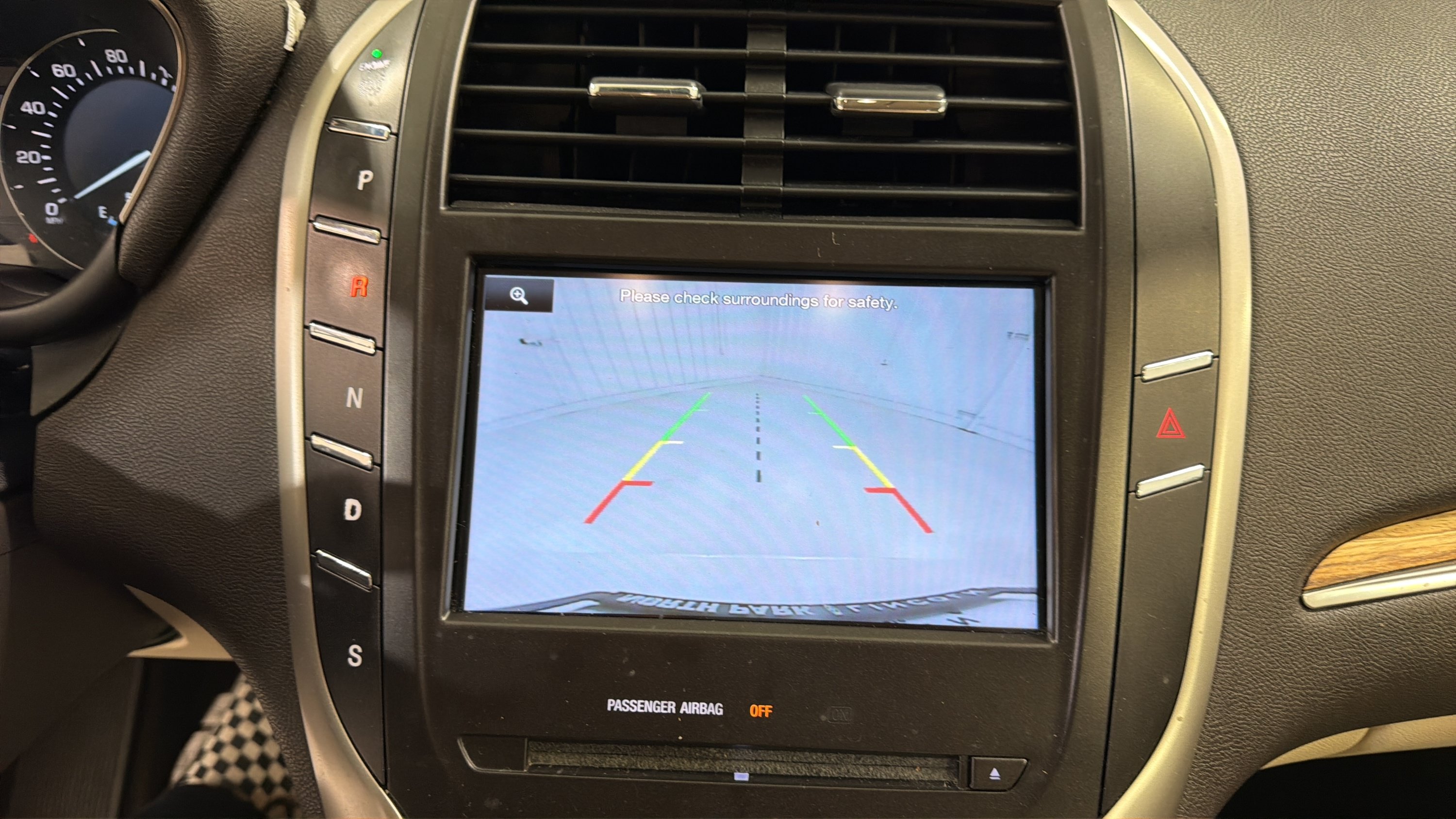 Used 2015 Lincoln MKC FWD w/ Equipment Group 101A Select image 16
