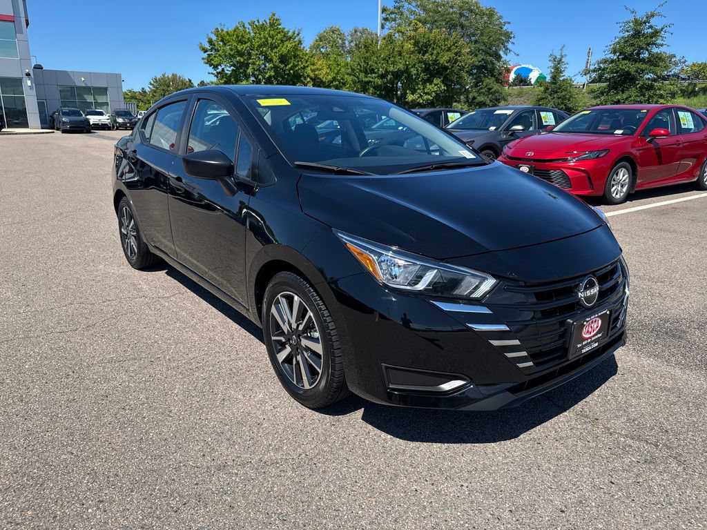 Used 2024 Nissan Versa S w/ S Plus Package FWD image 9