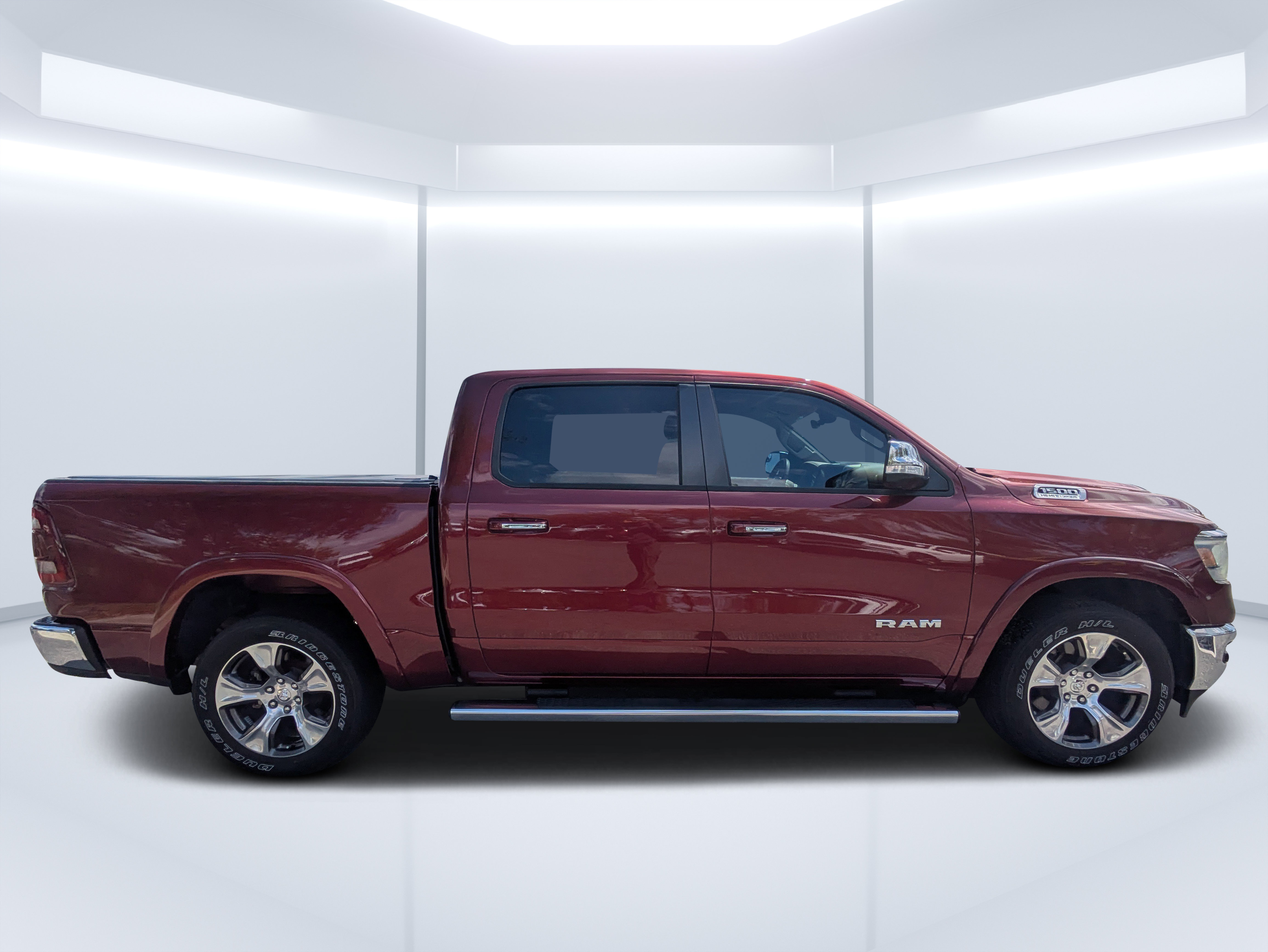 Used 2021 RAM 1500 Laramie RWD image 2