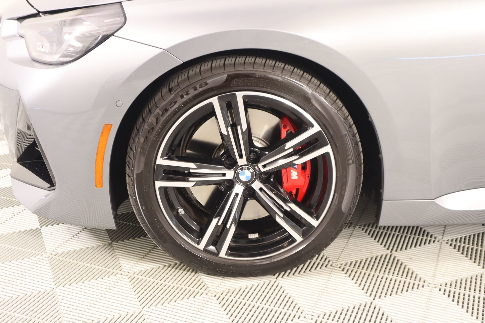 Used 2025 BMW 230i Coupe w/ M Sport Package image 18