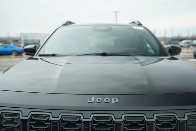 New 2026 Jeep Cherokee Limited image 37