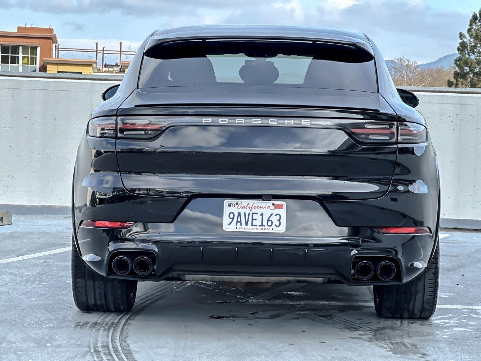 Used 2022 Porsche Cayenne Coupe image 7