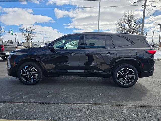 Used 2025 Buick Enclave Sport Touring image 4