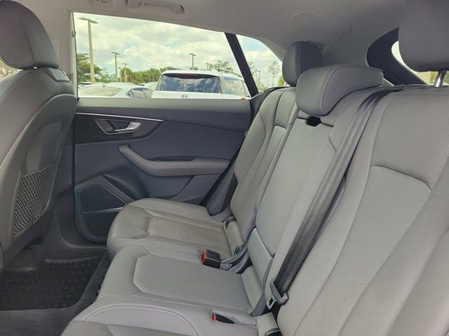 Used 2023 Audi Q8 Premium Plus w/ Premium Plus Package image 11
