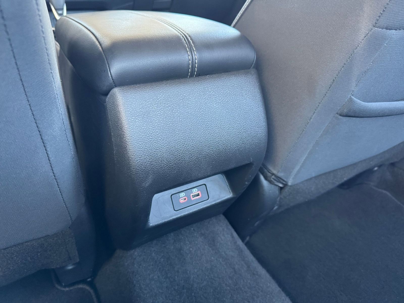 Used 2025 Nissan Altima 2.5 SV image 23