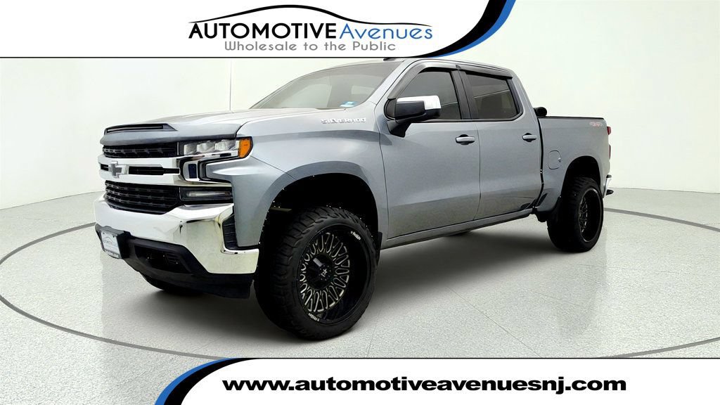 Used 2021 Chevrolet Silverado 1500 LT AWD/4WD image 1