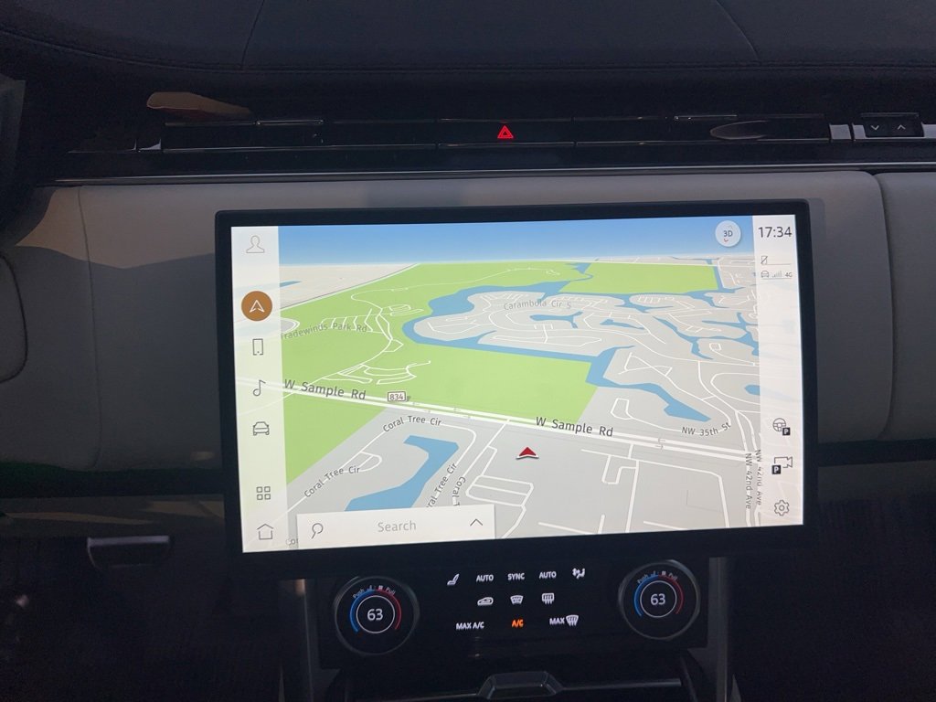 Used 2023 Land Rover Range Rover SE image 77