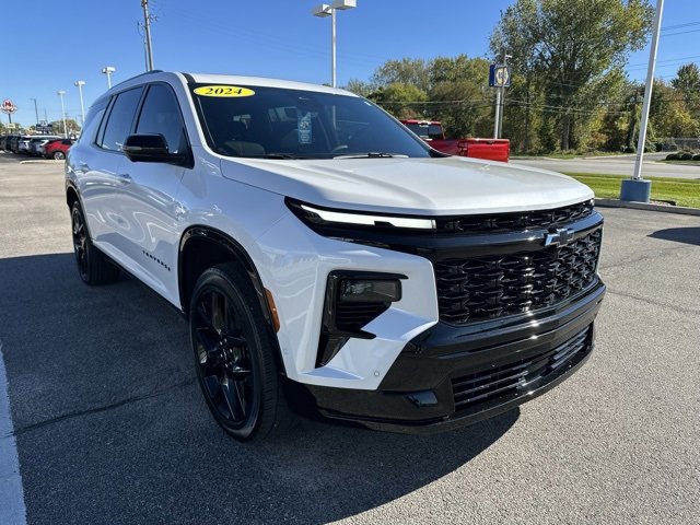 Used 2024 Chevrolet Traverse RS w/ LPO, Floor Liner Package image 4