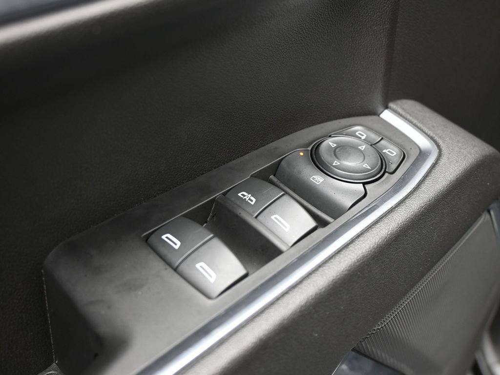 Used 2023 Chevrolet Silverado 1500 LT image 28