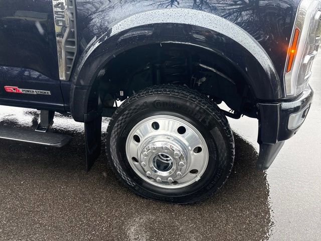Used 2024 Ford F450 Platinum w/ FX4 Off-Road Package image 39