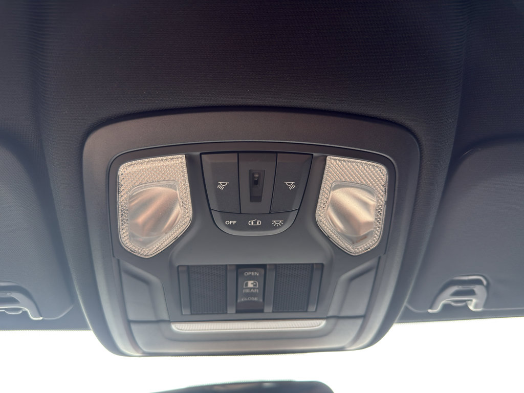 Used 2021 RAM 2500 Tradesman AWD/4WD image 23