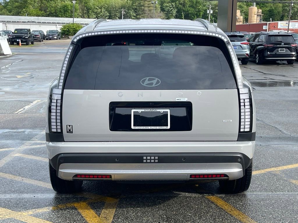 New 2026 Hyundai Ioniq 9 SE AWD/4WD image 4
