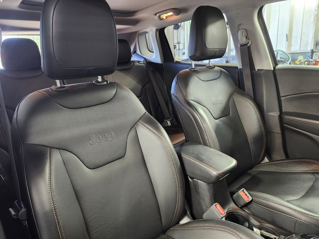 Used 2019 Jeep Compass Limited w/ Advanced Safety Group AWD/4WD image 13