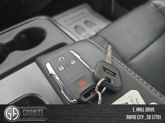 Used 2017 GMC Sierra 1500 SLT w/ SLT Premium Package AWD/4WD image 29