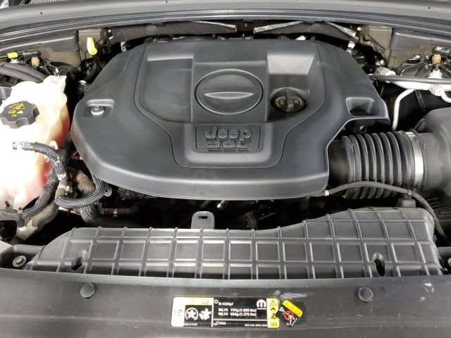 Used 2022 Jeep Grand Cherokee L Overland w/ Luxury Tech Group IV AWD/4WD image 37