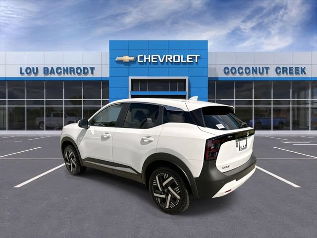 Used 2025 Nissan Kicks SV FWD image 6