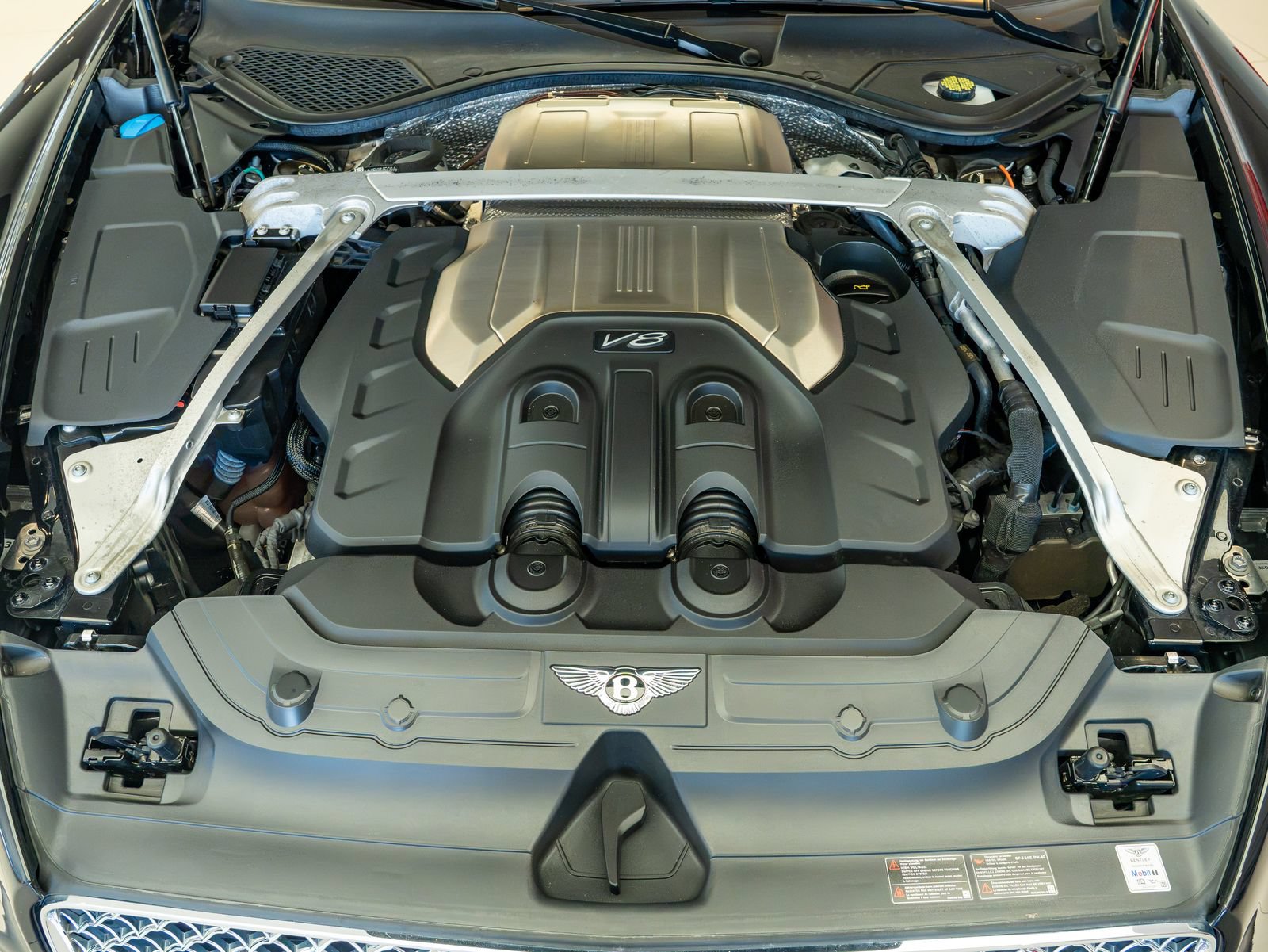 Used 2020 Bentley Continental GT V8 First Edition AWD/4WD image 26