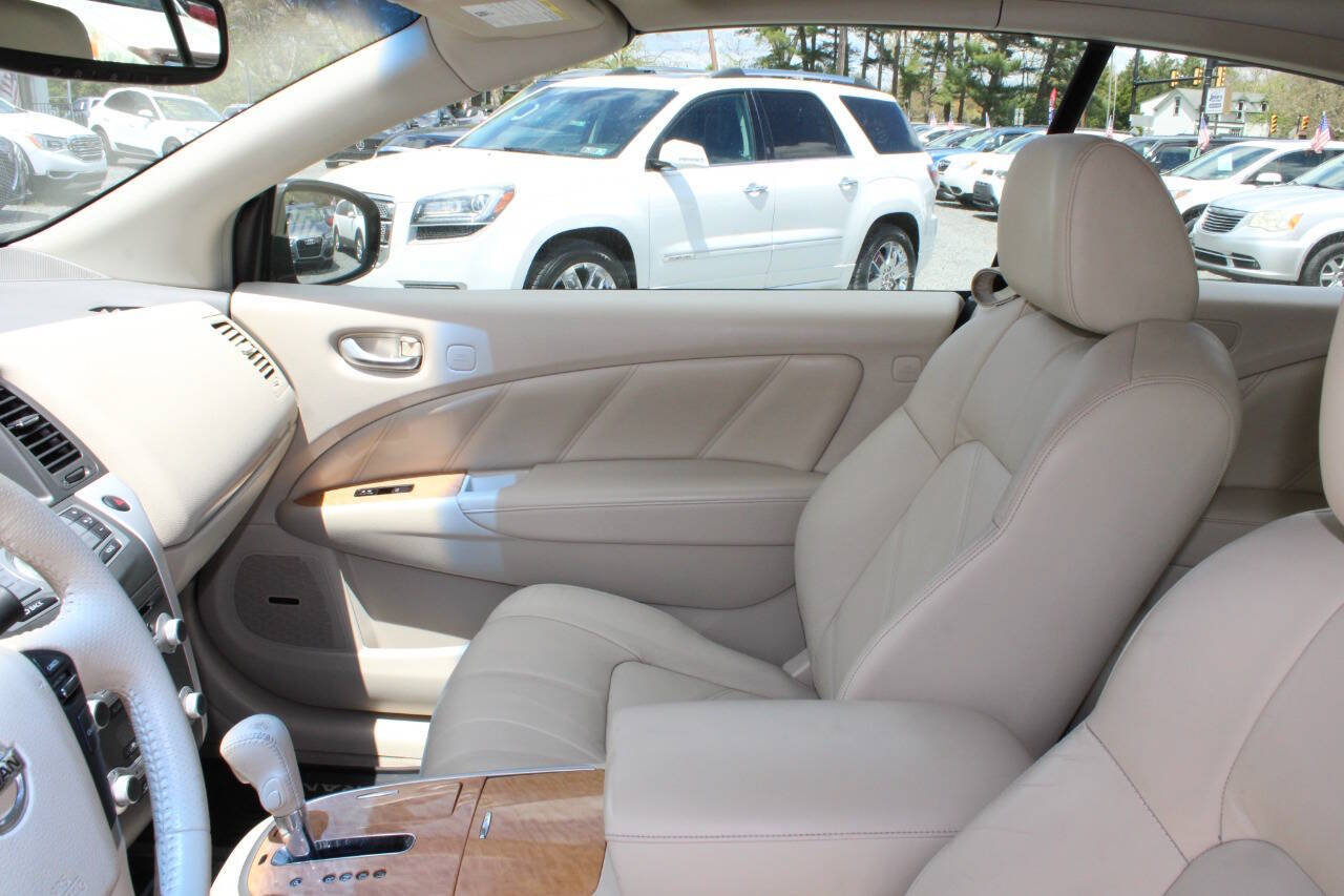 Used 2014 Nissan Murano CrossCabriolet w/ Navigation Package AWD/4WD image 15